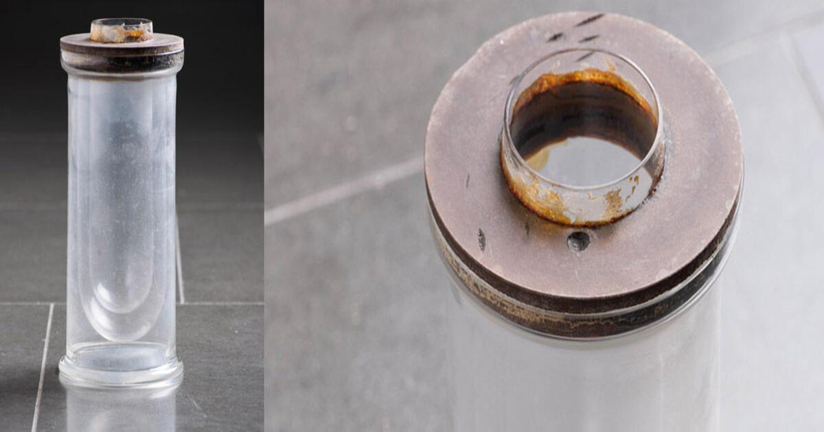 James Dewar's vacuum flask Royal Institution